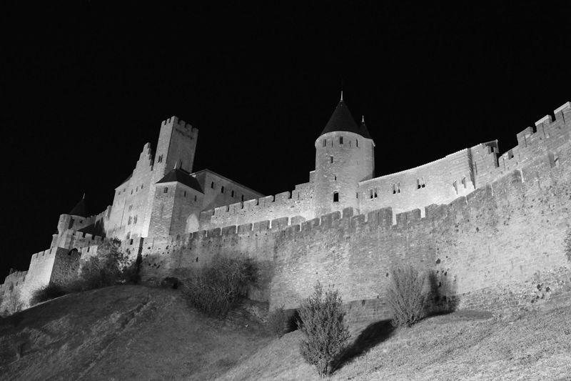 File:JugeTrip-Carcassone-byNight-Apr15-2.jpg