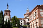 Nearby is the Convento de las Carmelitas Descalzas
