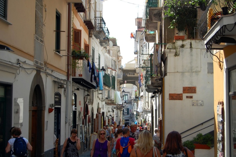 File:Amalfi-sept-2012-13.jpg