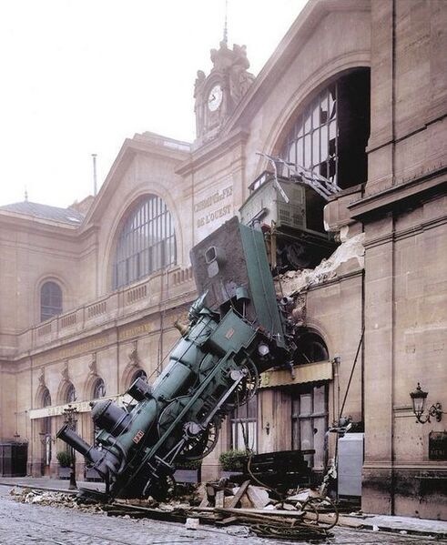 File:Train-blunder.jpg
