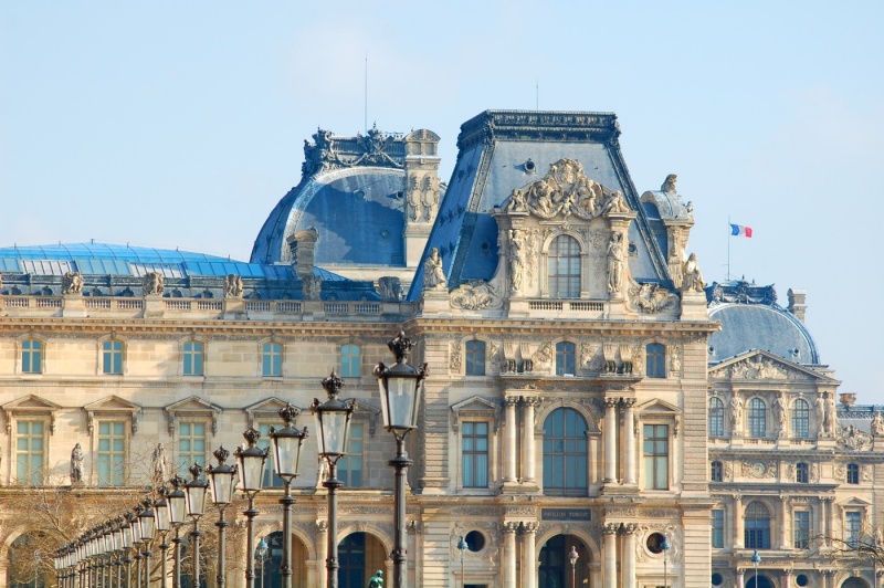 File:Louvre-feb2013-3.jpg