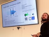 Eduardo on SLM. Non-orthogonal states manifest explicit departures depending on the quantum states in single-photon observables.
