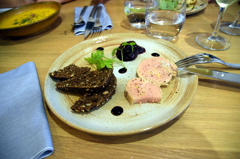 File:Foie-gras-garde-manger-Bayonne-dec2018.jpg