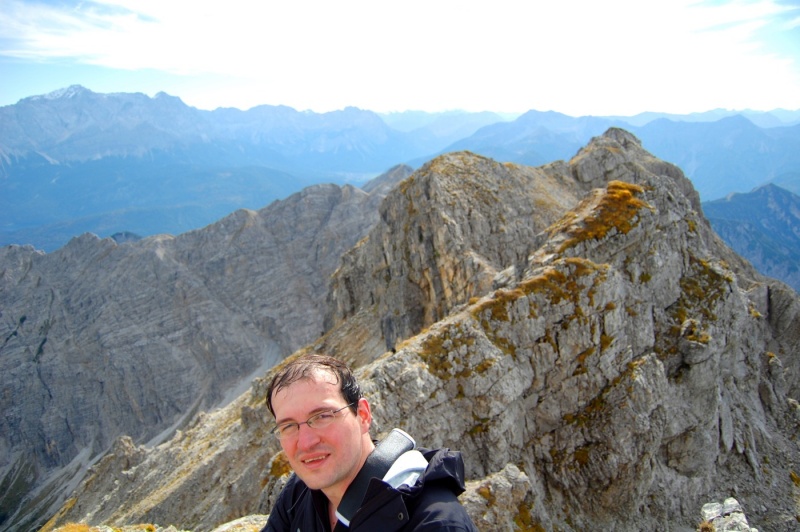File:Kreuzspitze-Oct-2012-14.jpg